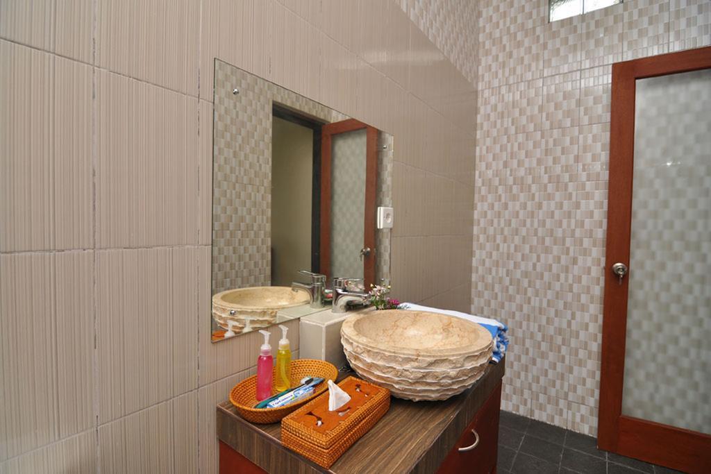 Kandava Villa Джимбаран Экстерьер фото